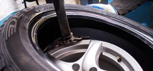 CURSO TÉCNICAS DE DESMONTAJE, MONTAJE Y ALMACENAMIENTO DE NEUMÁTICOS